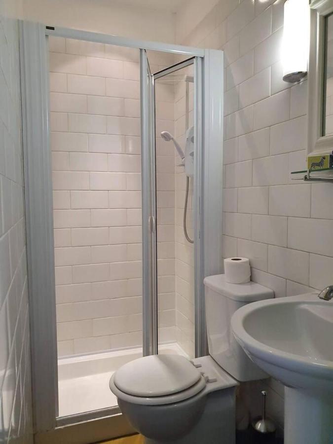 Lovely 2 Bedroom Flat In The Heart Of The City エディンバラ エクステリア 写真